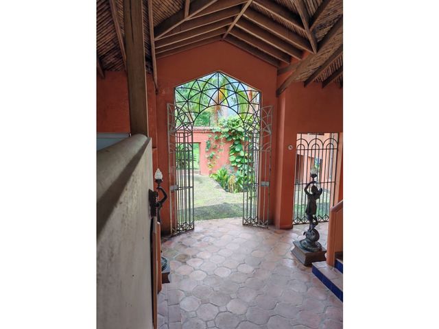 place photo 30
