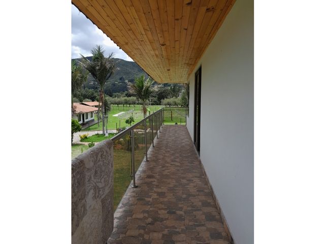 place photo 67