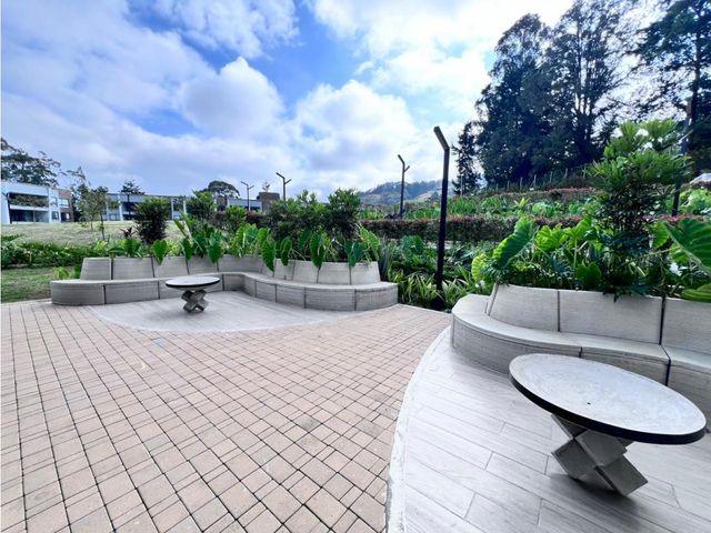 place photo 44