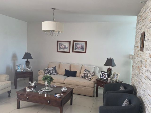 place photo 48