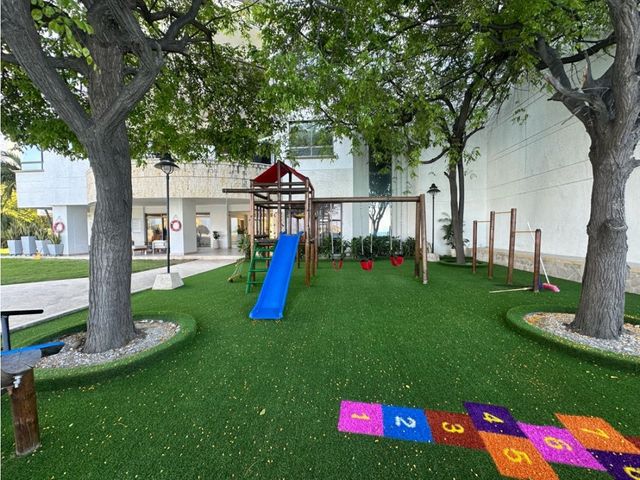 place photo 54