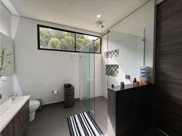 place photo 49