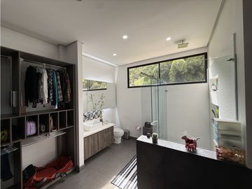 place photo 48