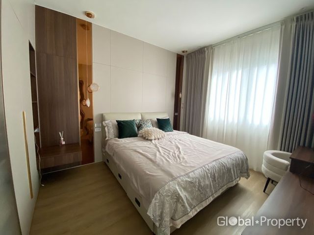 place photo 81