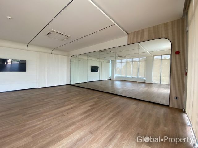 place photo 24