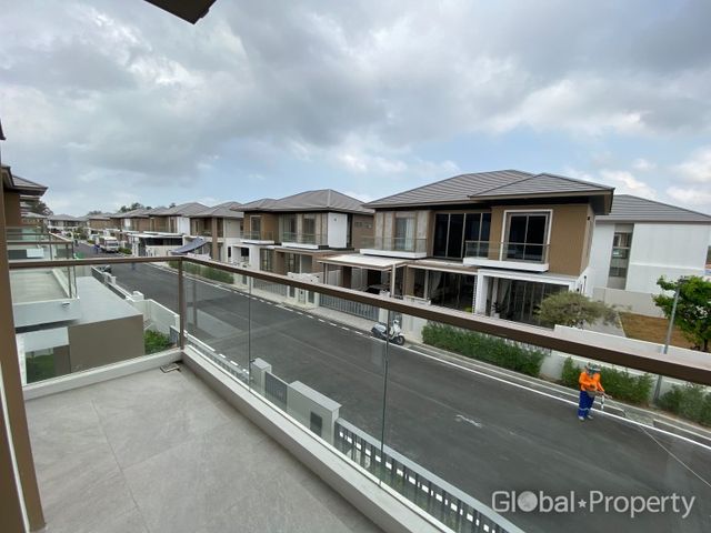 place photo 89