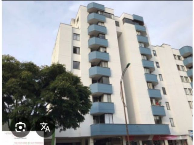 SE VENDE APARTAMENTO EN EL CENTRO AREA 110 M2  ASCENSOR PARQUEADERO