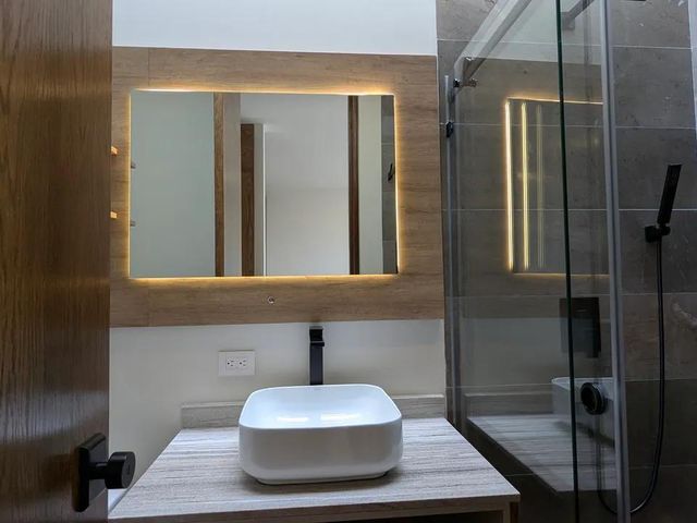 place photo 30
