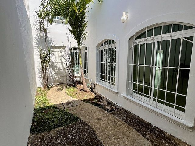 place photo 32
