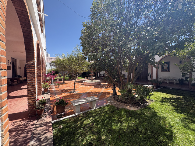 place photo 26