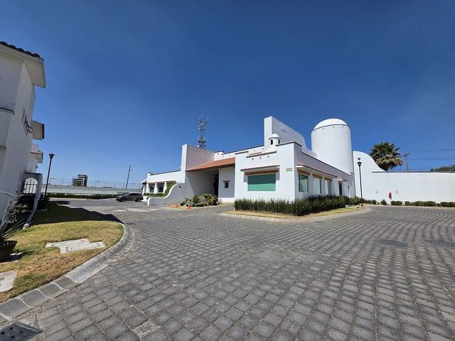place photo 35