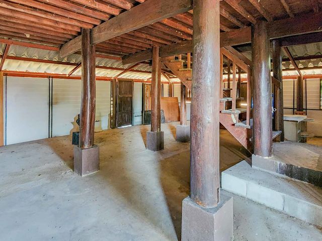place photo 45