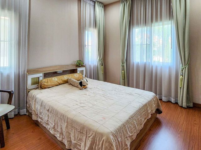 place photo 60