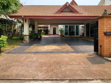 place photo 95