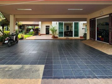 place photo 96