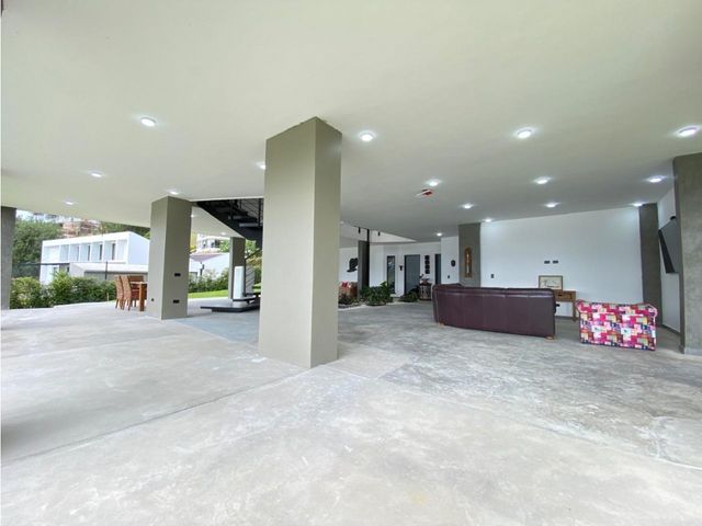 place photo 49