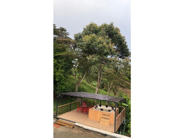 place photo 80