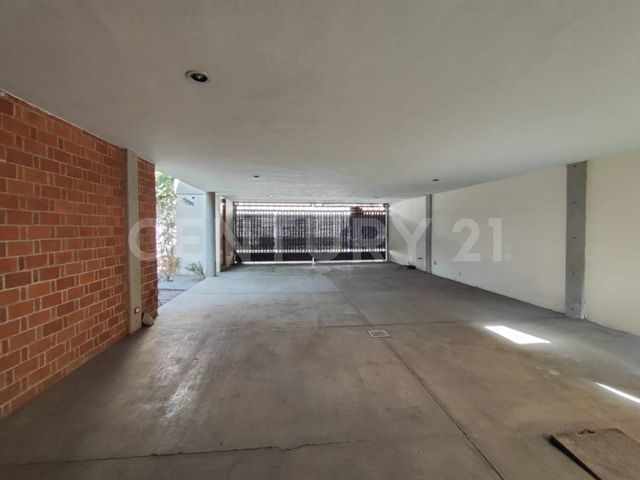place photo 38