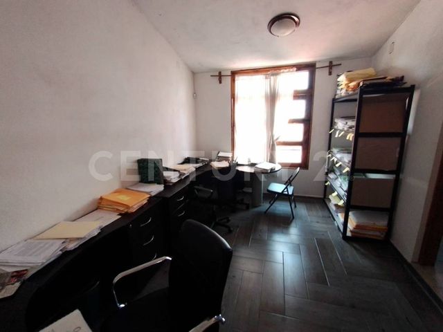 place photo 50