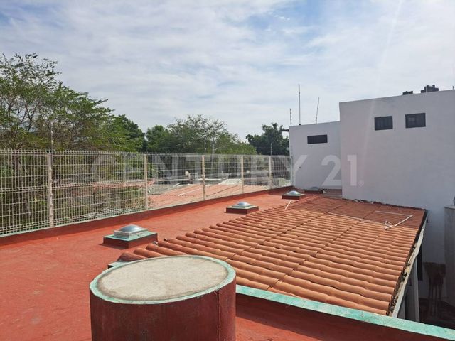 place photo 37