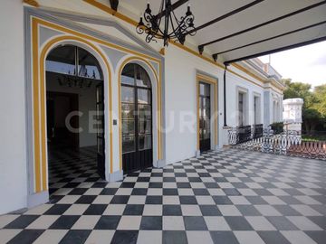 place photo 30