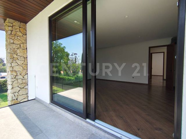 place photo 65