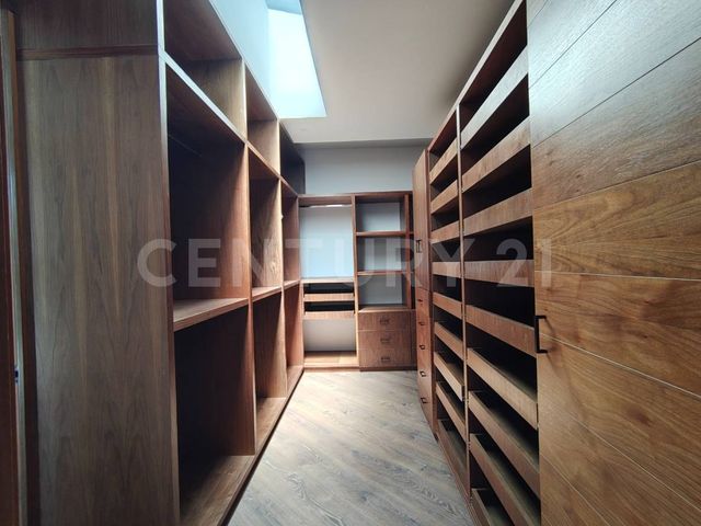 place photo 67