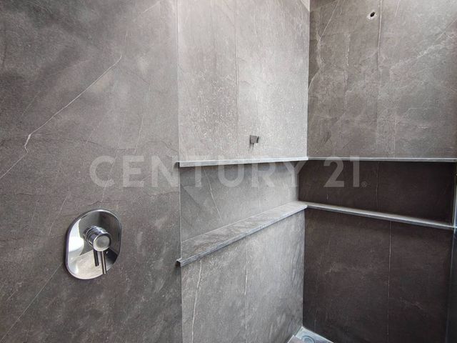 place photo 83