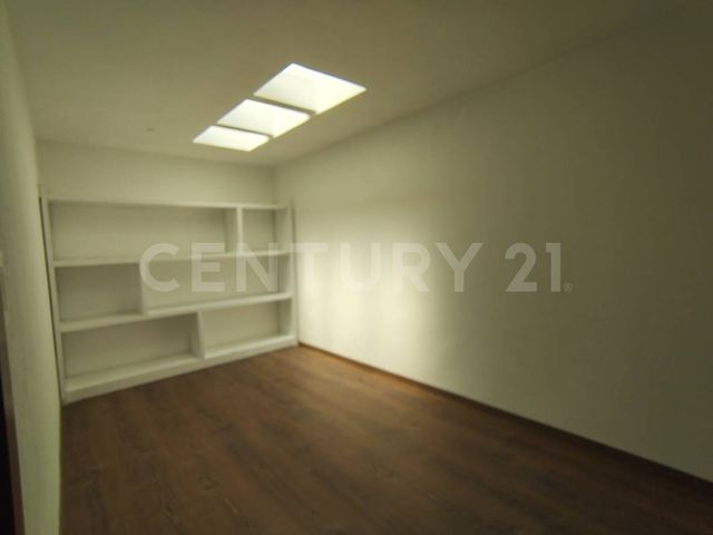 place photo 55