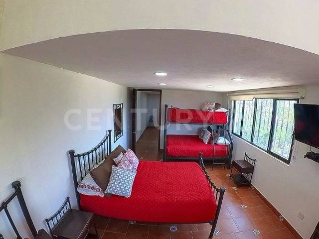 place photo 52