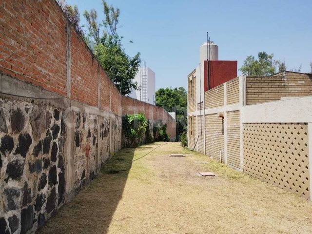 place photo 69