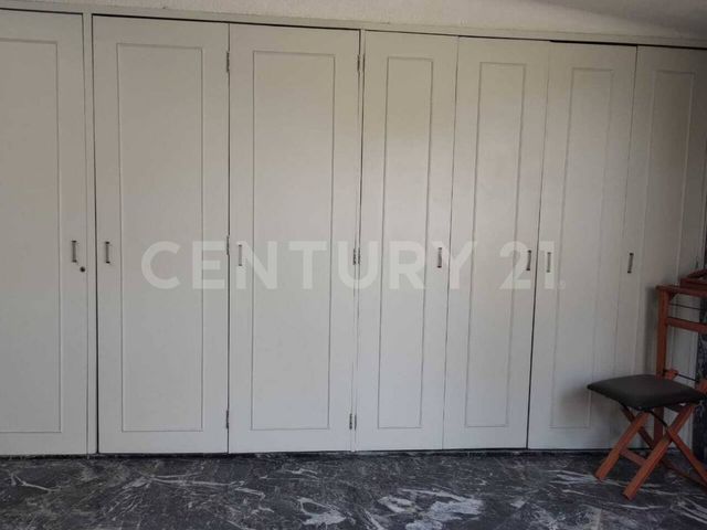 place photo 48