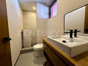 place photo 48