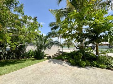place photo 68