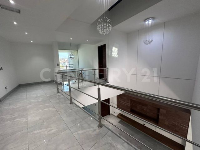 place photo 78