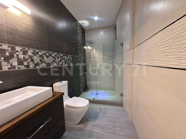 place photo 67