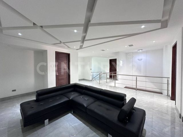 place photo 56