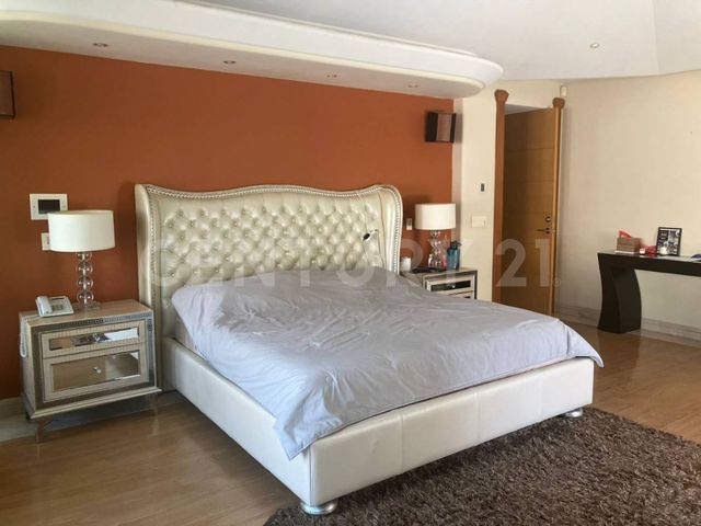 place photo 60