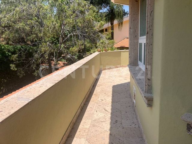 place photo 66
