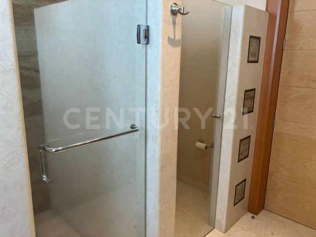 place photo 49