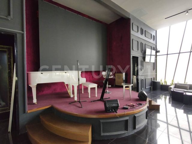 place photo 75
