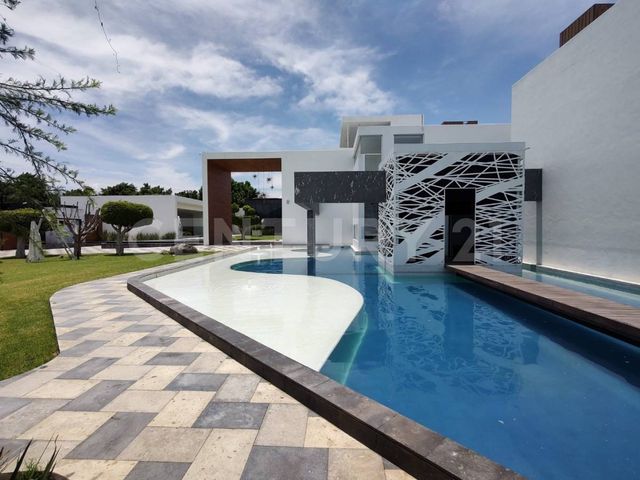 place photo 70
