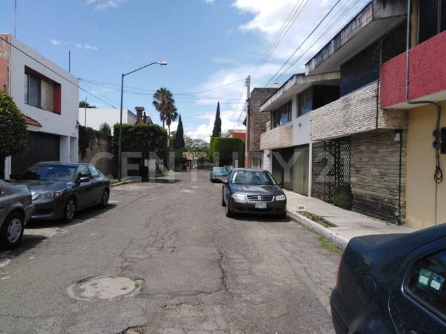 place photo 23