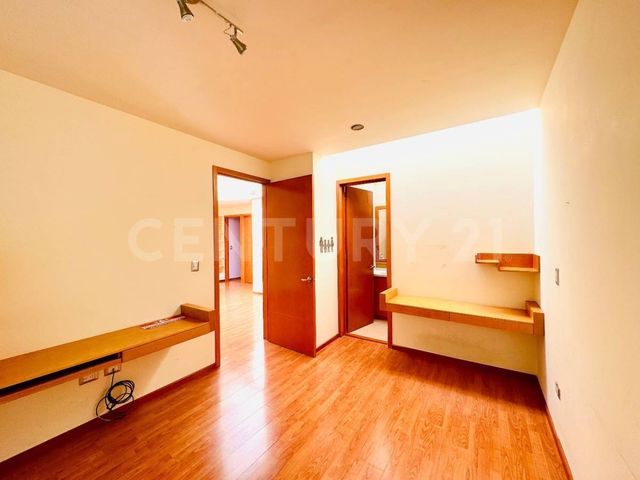 place photo 76