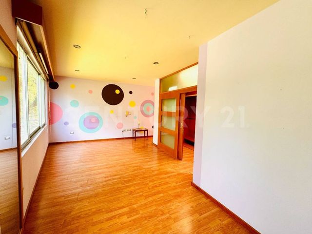 place photo 60