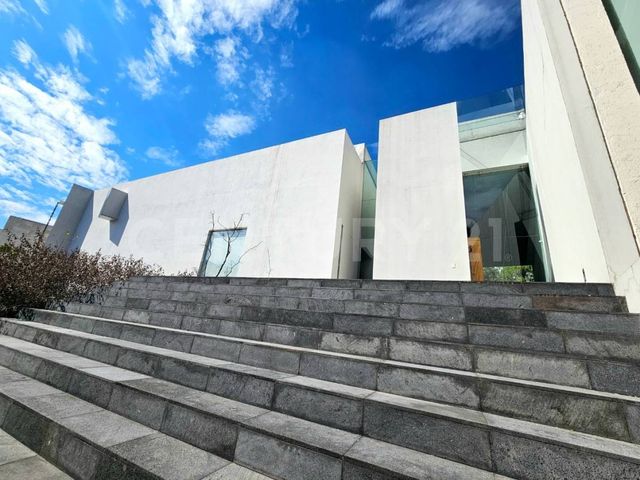 place photo 61
