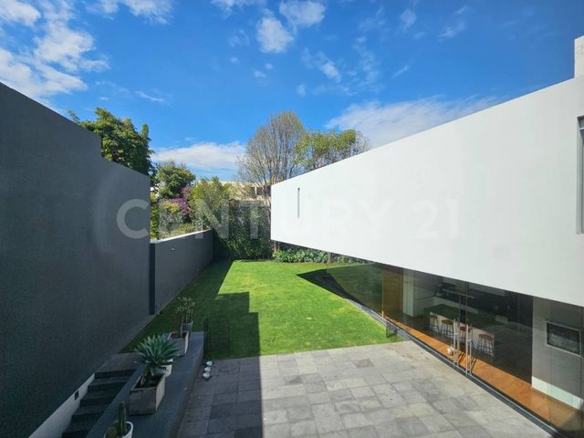 place photo 71