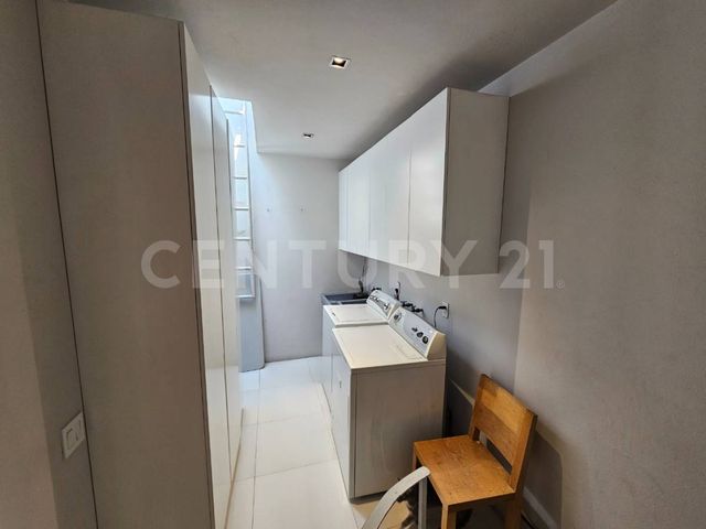 place photo 66