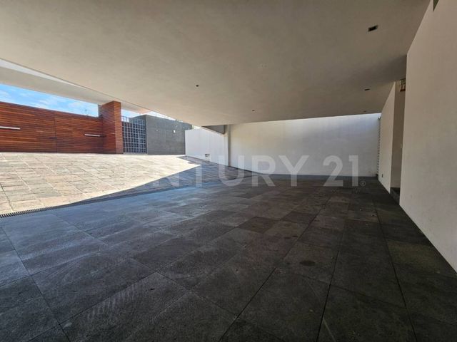 place photo 69
