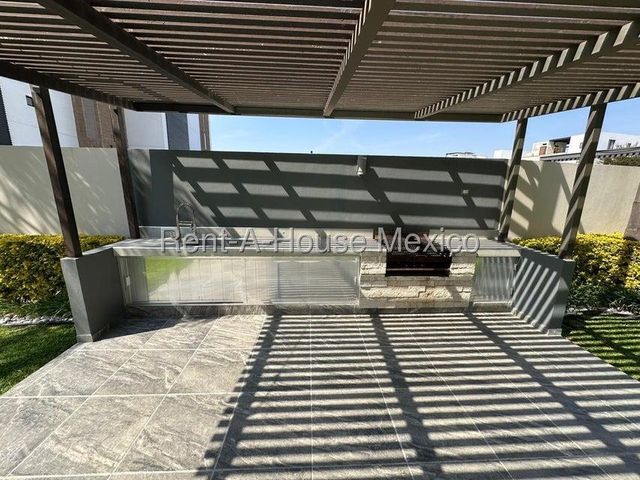 place photo 43